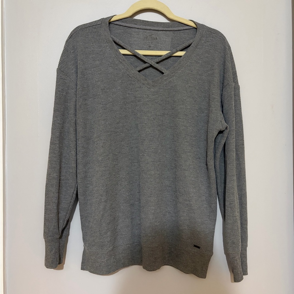Women’s Hollister Gray Waffle Knit Sweater Size Small
